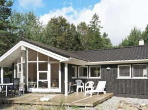 Balmy Holiday Home in Hadsund with Sauna